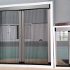Cửa lưới chống muỗi tự cuốn màu trắng sứ